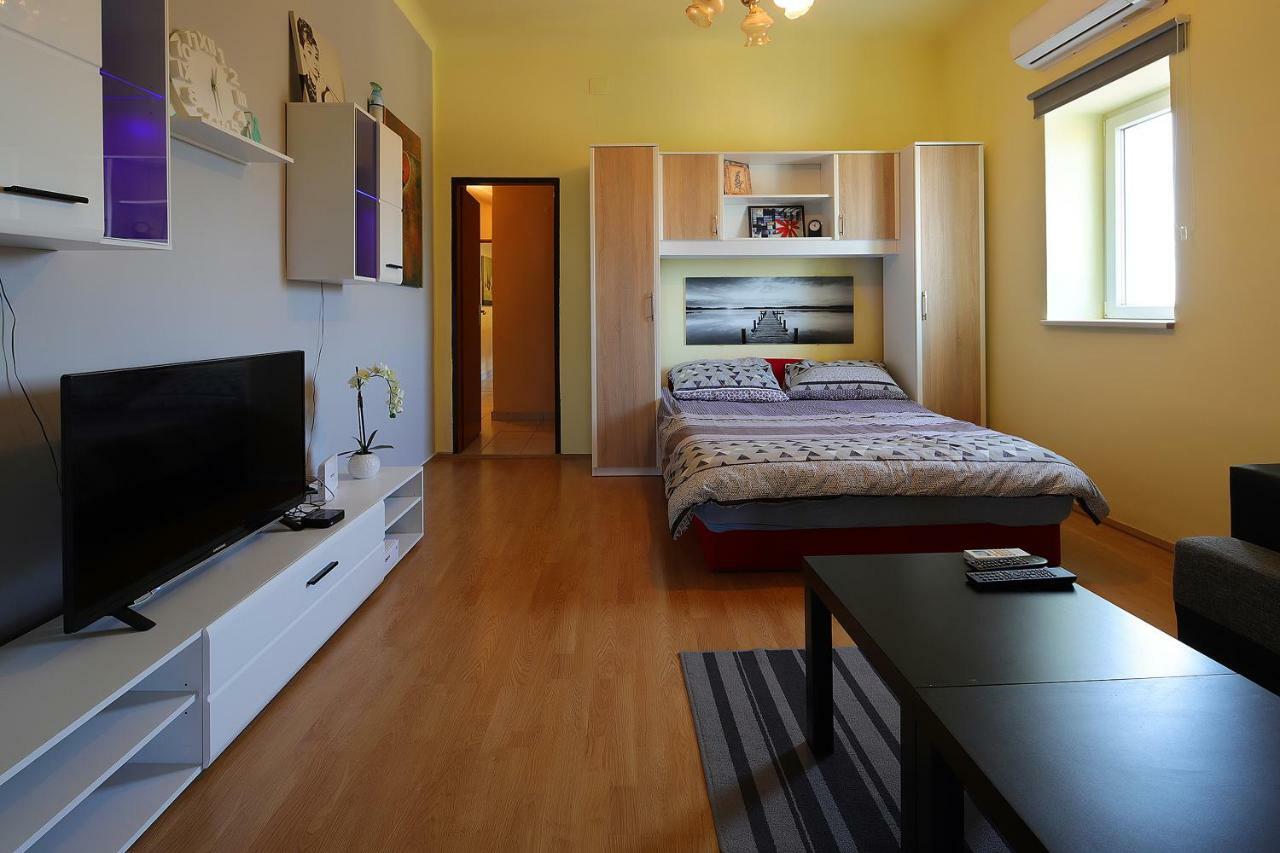 Apartman Vito Appartement Rijeka Buitenkant foto